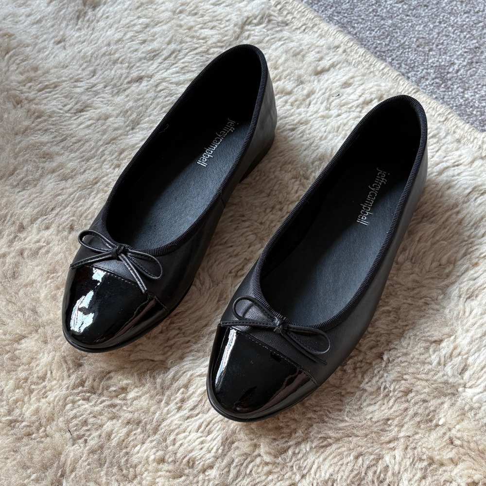 Jeffrey Campbell Arabesque Ballet Flat in Black-Black Patent Size 7